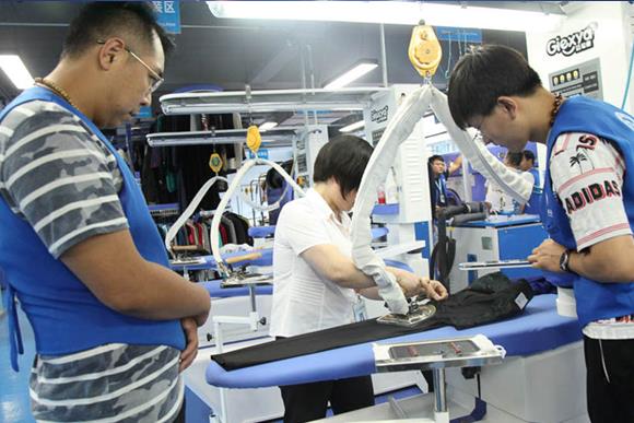 干洗店現(xiàn)在還賺錢(qián)嗎 干洗店現(xiàn)在還賺錢(qián)嗎